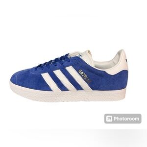 Adidas Gazelle - CLOUD BLUE & WHITE